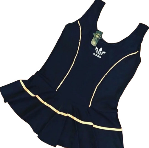 مایوزنانه آدیداس دامنی سایزبزرگ فریسایز۴۶ تا۵۲ کد۱۸۴