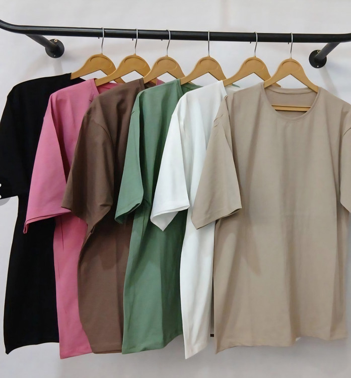 تیشرت بیسیک لانگ طرح ساده کد ۲۴۰ - تنخور