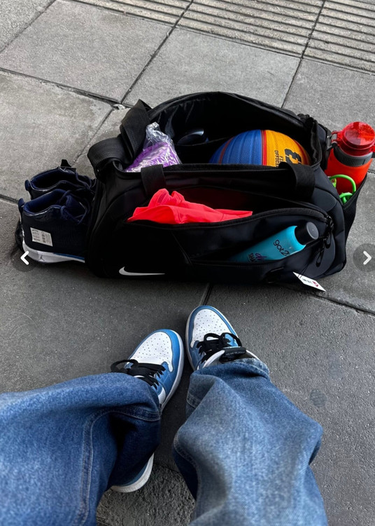 ساک ورزشی نایکی دیبا کد ۲۴۴ با جاکفشی مجزا | فروشگاه ارمغان