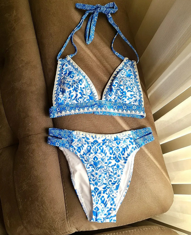 Original Cupshe Women's Bikini Maione Code 324 - Blue Floral Print Double-layered