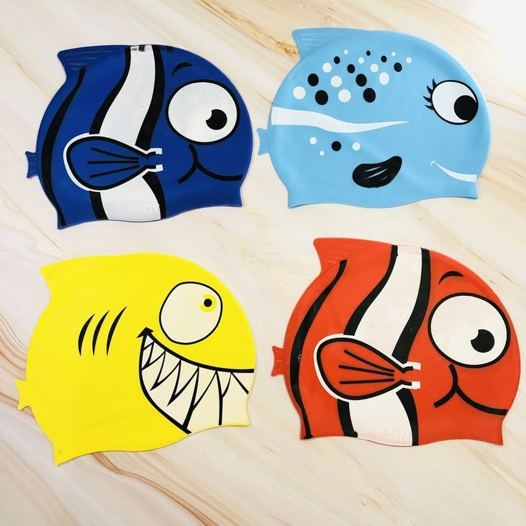 کلاه شنای سیلیکونی بچگانه Speedo طرح ماهی | رنگبندی متنوع کد ۴۲۵